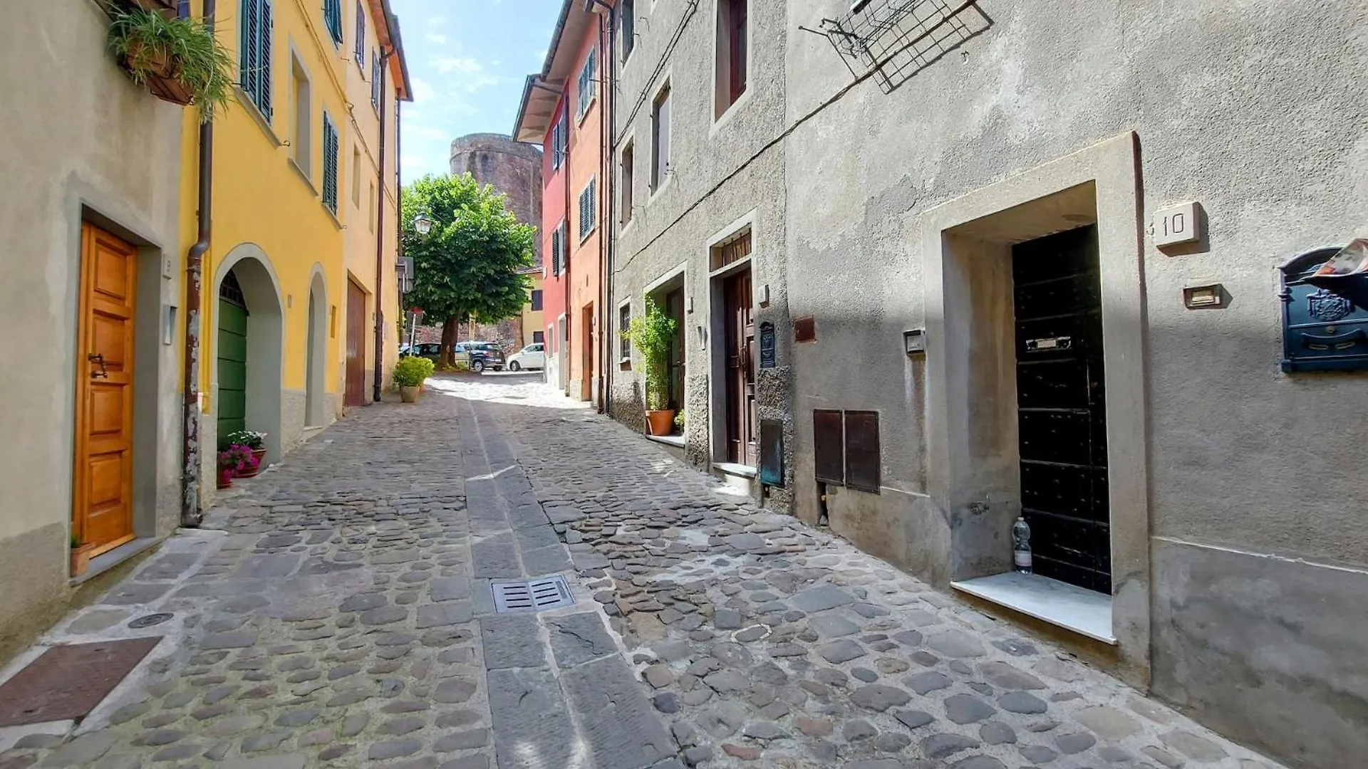 La Casa Sulle Mura - Montecarlo - A 15 Km Da Lucca Appartamento